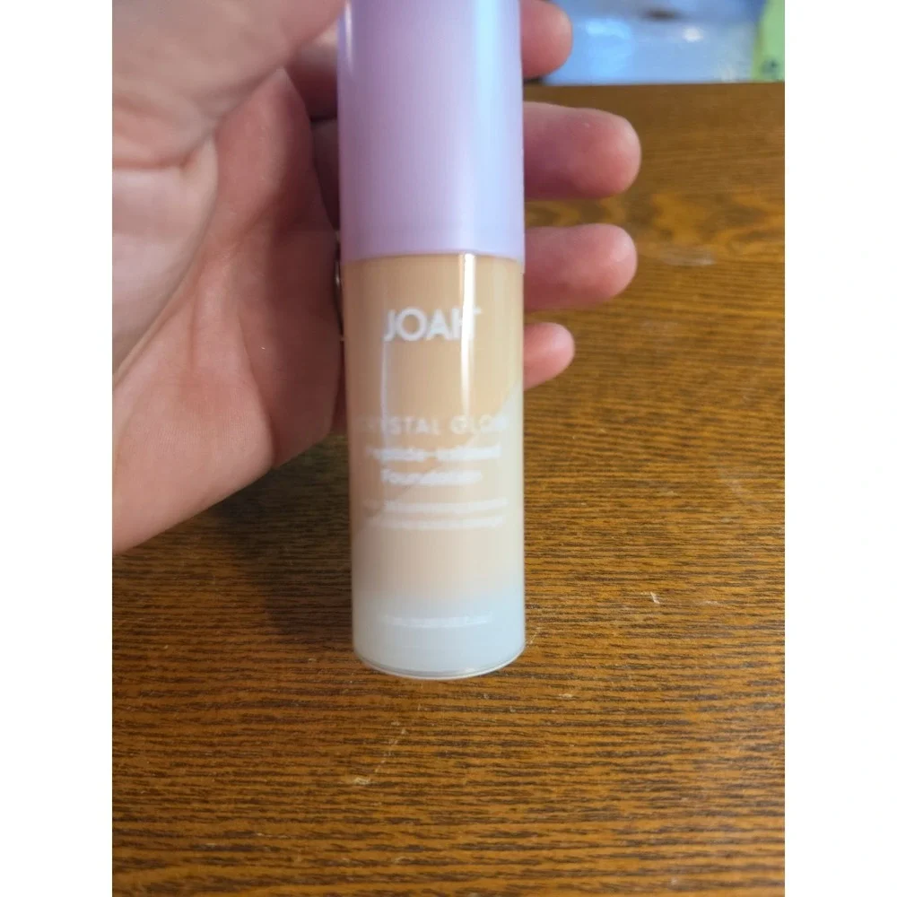 Joah crystal glow